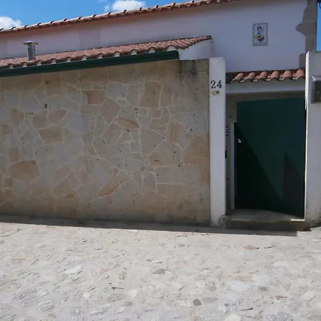 Holiday home Casa S.joao-casa Rustica Rio, Mar E Montanha *